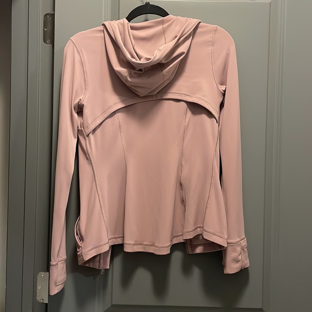 Lululemon Define - image 5